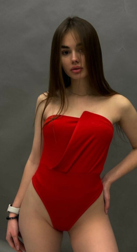 minilia erotic pornstar pics