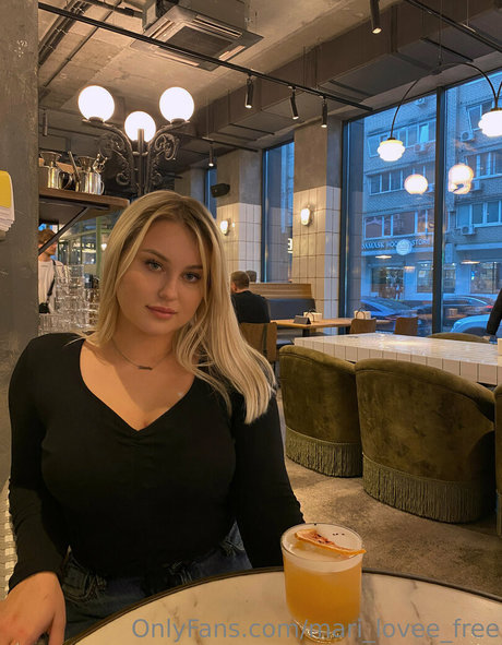 fluffy bun model porn picture