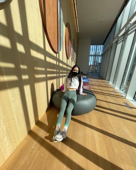 luvxmi pornstar nude pictures