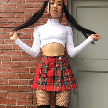 luvxmi adult star picture