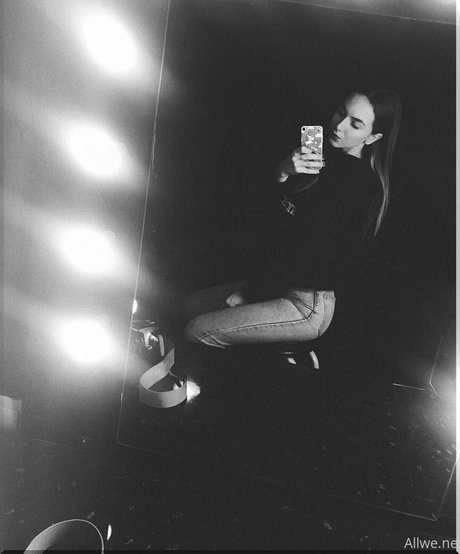 allwene free naked pornstar picture