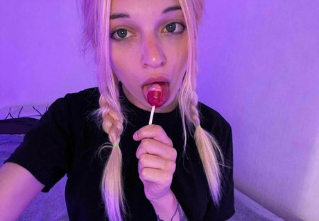 blonde deepthroat onlyfans art xxx images