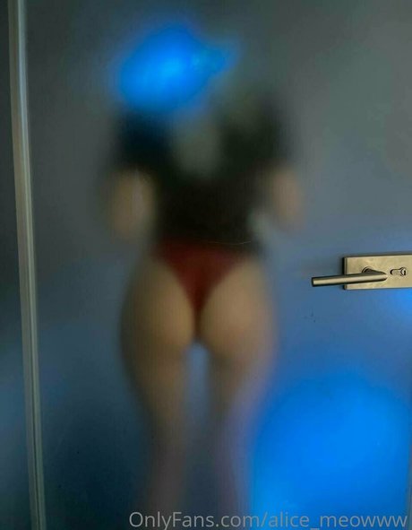 alice hot xxx model exclusive photo