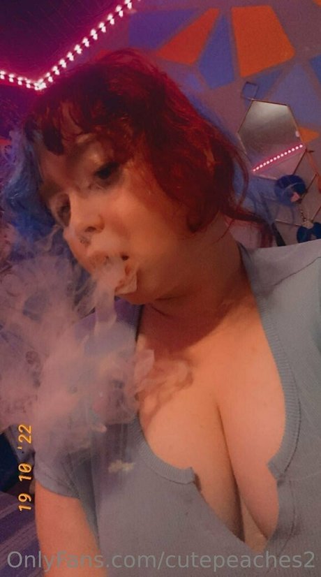 cutepeaches2 star naked pics