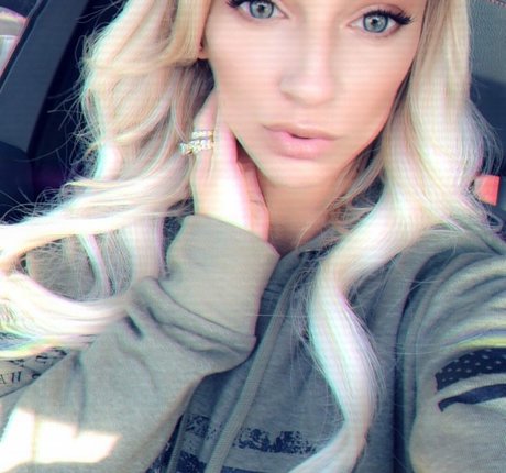 Michelle Pimer pornstar nude photos