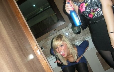 Rosie Leicester star naked image