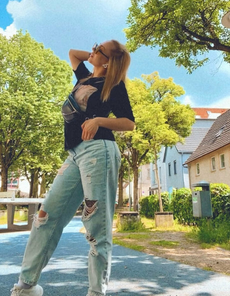 kira secret hd model pictures