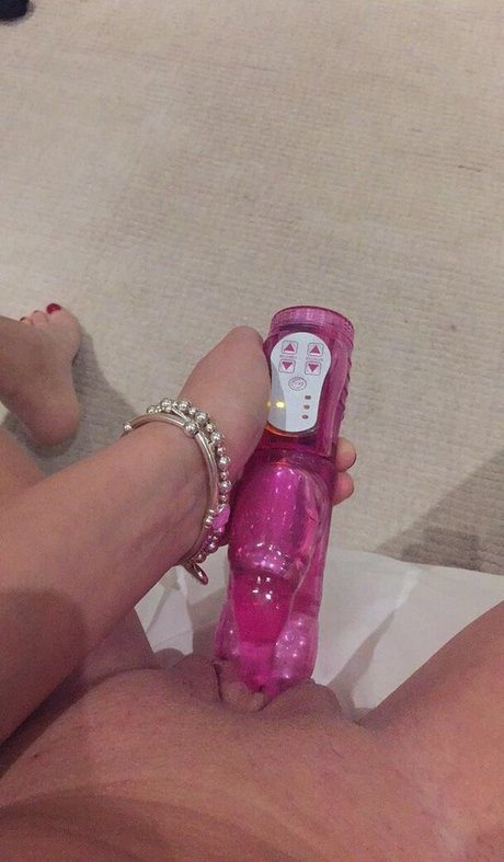 ginger onlyfans erotic img