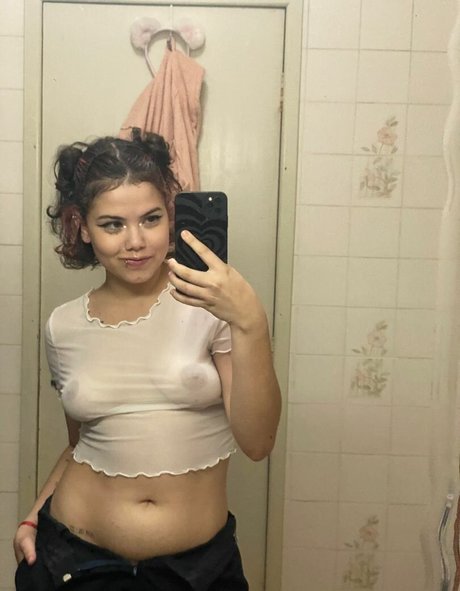 Sweetlahna hot model images