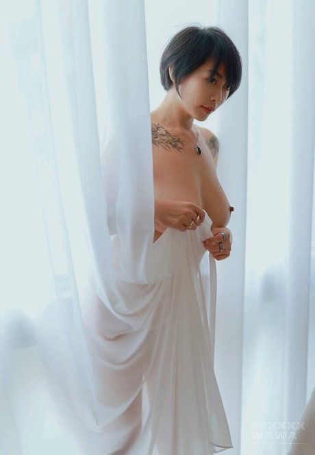 lesbian squirt onlyfans porn gallery