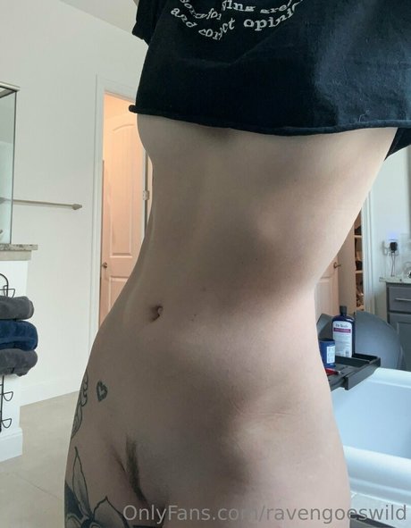 thick latina milf onlyfans sex picture