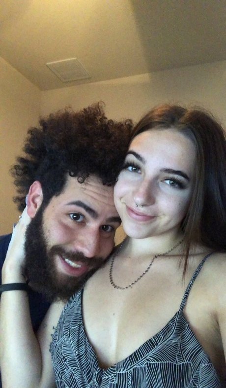 female influencer onlyfans free sex image