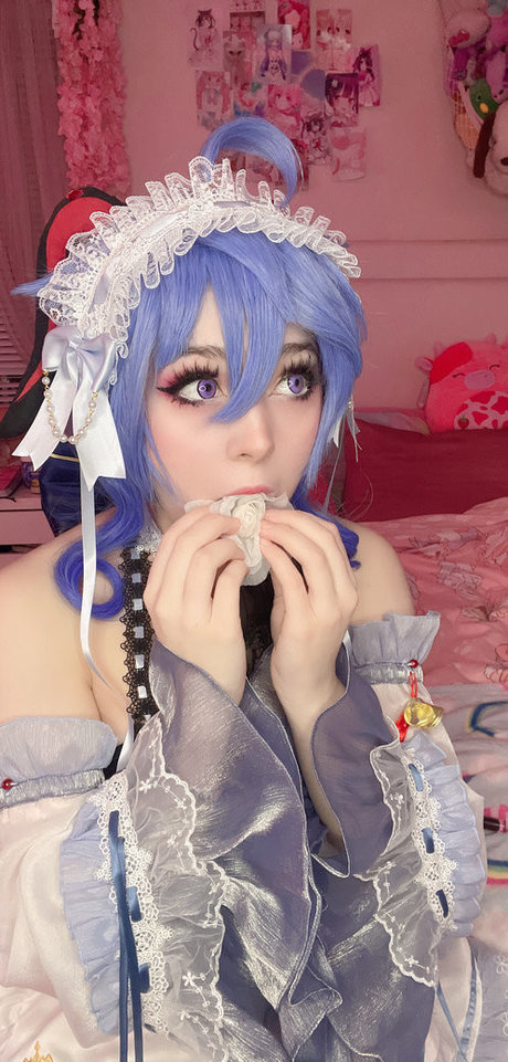 asian girlfriend onlyfans nudes archive