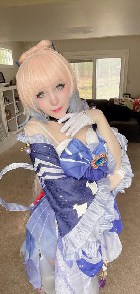 Meikasama model sex photo