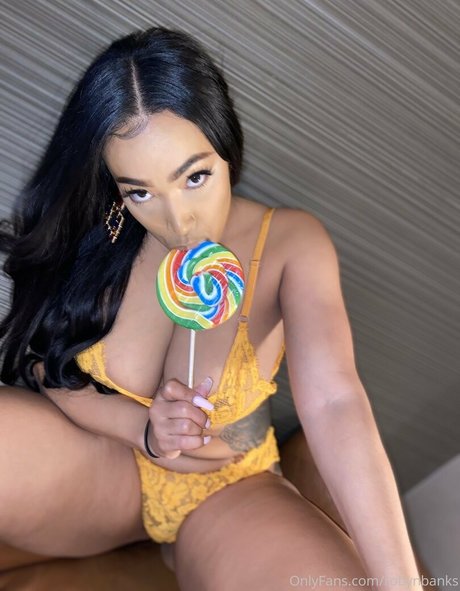 robynbanks nude pornstar pics