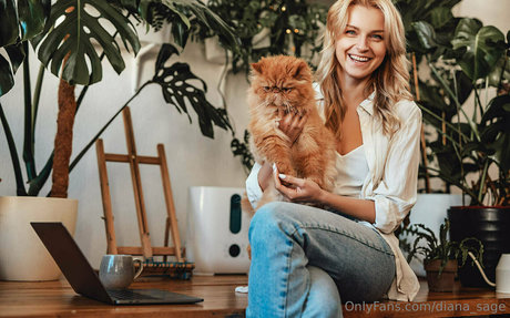 pregnant threesome onlyfans erotic image