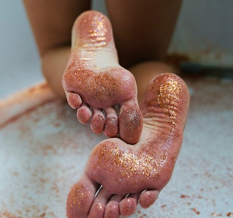 more than palnts sexy star pic