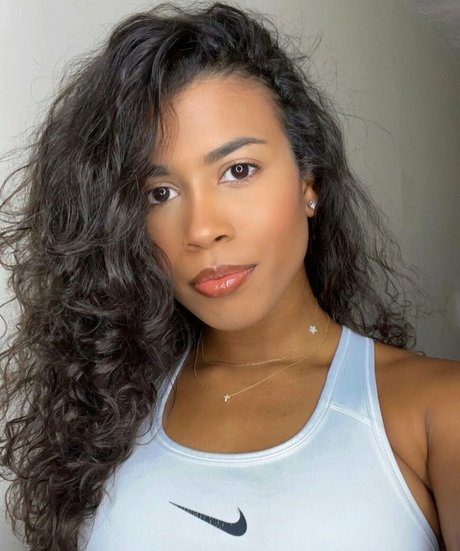 Taylor Haller pornographic model picture