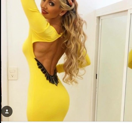 perfect feet onlyfans beautiful photo