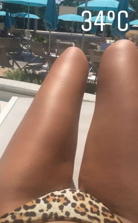 Jellefeline beautiful model photos