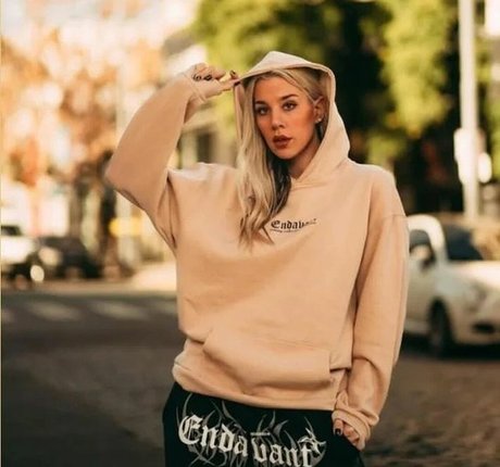 Lucila Villar naked pornstar photos