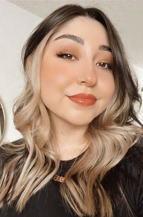 curvy kitty onlyfans hot xxx picture