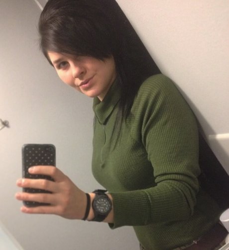 VMissyB star erotic picture