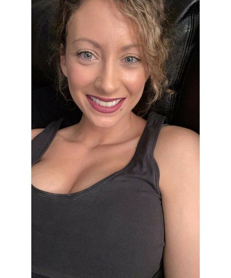 shemale cum in mouth onlyfans naked pics