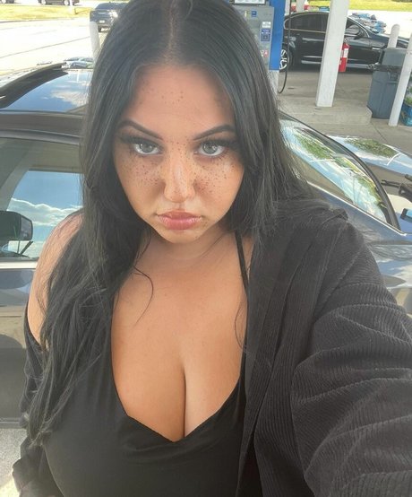 Alexa Nicole Ray pornstar hd pic