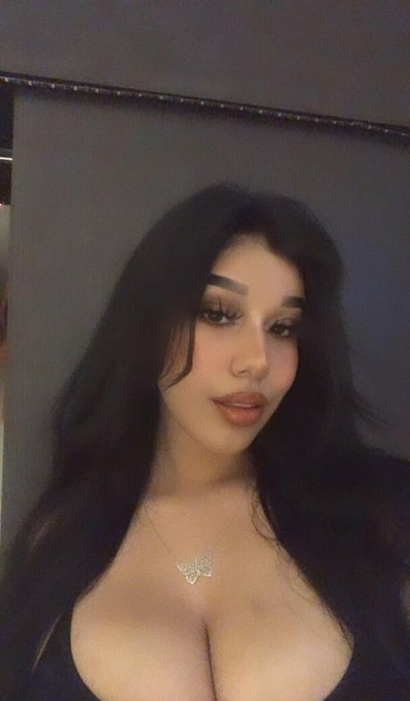 Fernanda V nice pornstar image