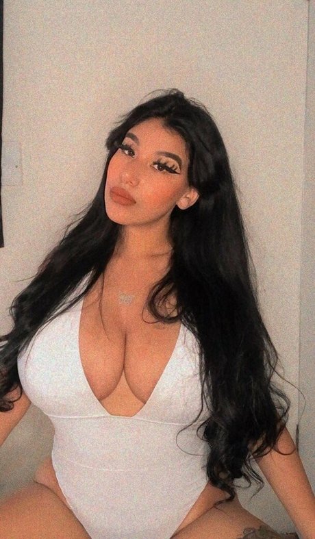 Fernanda V xxx actress picture