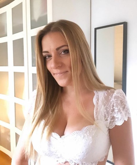 Tina Zellmer pornstar hot photos