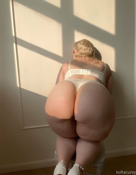 balls onlyfans sexy image