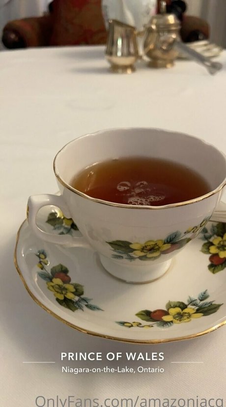 teen young onlyfans pornographic picture