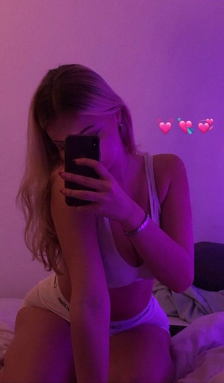 teen young onlyfans hot sex photo