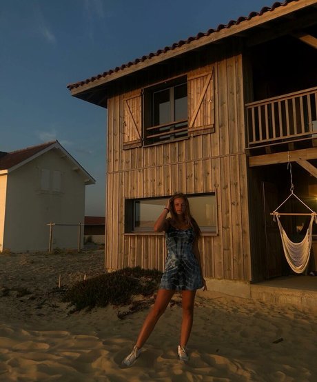 Elly Anne xxx actress pictures