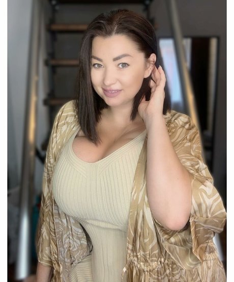 skinny shemale onlyfans sexy images