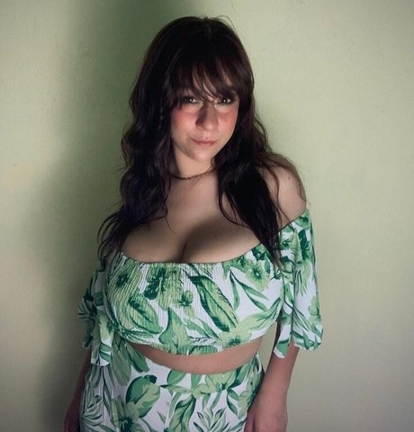 Josahandry Lia art model img