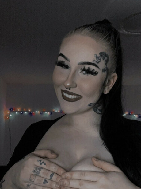 Tadytera pornstar top photo