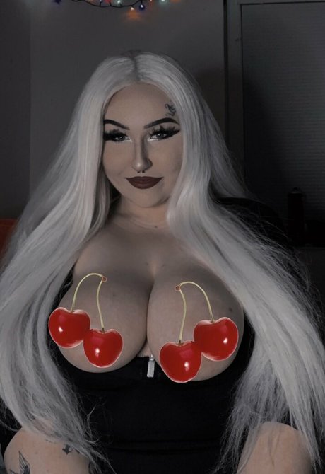 Tadytera model perfect galleries