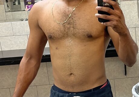 OwMandingo model perfect picture