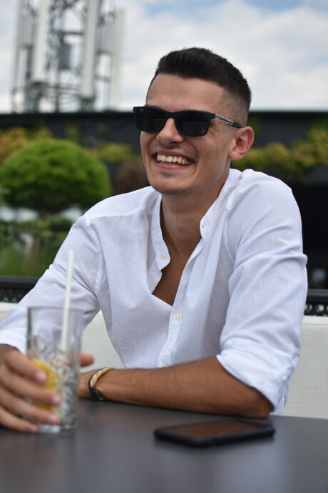 KenTheZoom porn actress pics