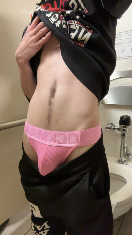 BottomBoiNate pornstar xxx photos