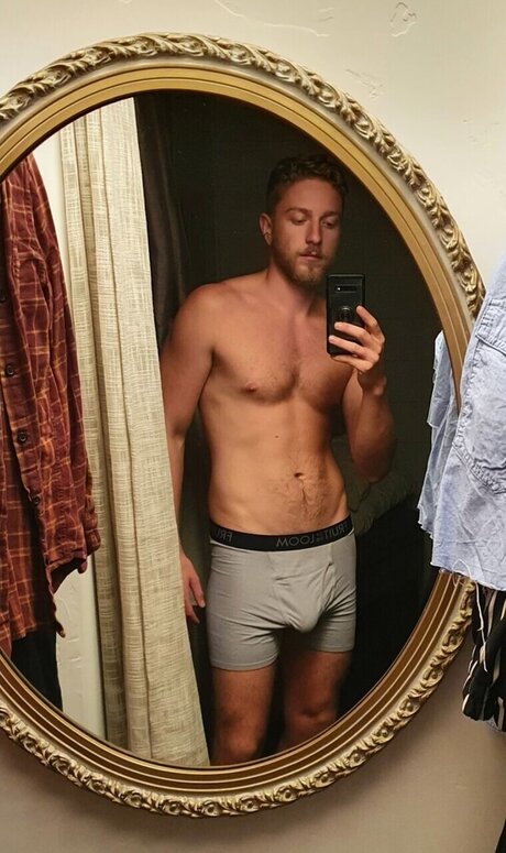 Marvel star pornographic pics