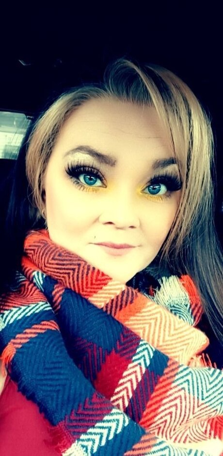 Madhousemomma sexy actress pics