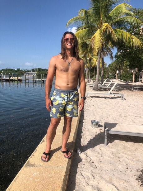 Watchmebangmygf model xxx image