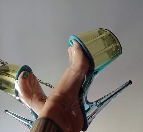 Feet4u44 pretty actress galleries