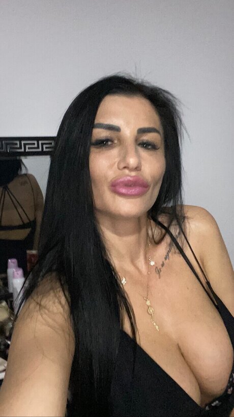 Your Desiree perfect pornstar pics