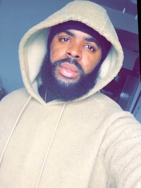 Miguel Scorpio95 naked star images