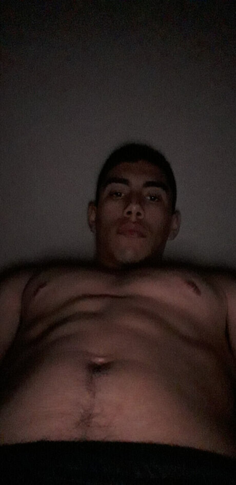 Gito model exclusive pics